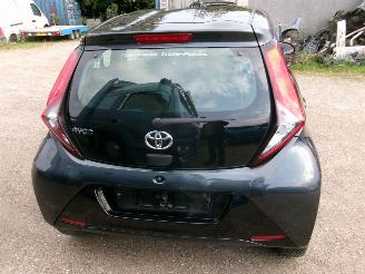 Toyota Aygo 1.0 X- 5 Drs picture 10