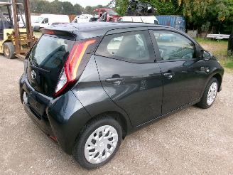 Toyota Aygo 1.0 X- 5 Drs picture 4