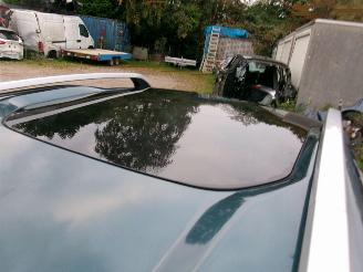 Peugeot 2008 1.2 Allure picture 24