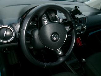 Volkswagen Up! 1.0 Move Up 5 Drs picture 25