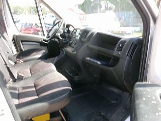 Peugeot Boxer 2.0 HDI Pack picture 20