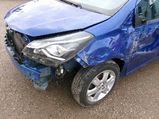 Toyota Yaris 1.5  Y20-Comfort picture 6