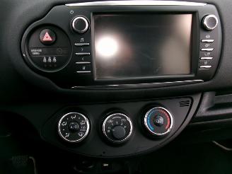 Toyota Yaris 1.5  Y20-Comfort picture 40