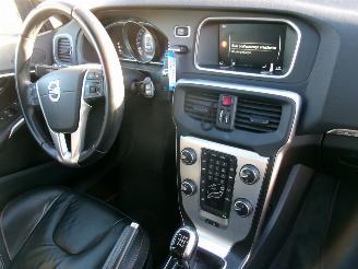 Volvo V-40 1.6 D - Cross Country picture 33