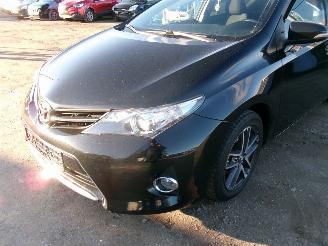 Toyota Auris 1.4   D4D Dynamic 5 Drs HB picture 8