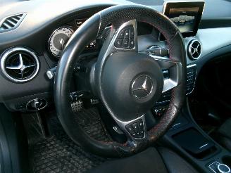 Mercedes Cla-klasse CLA 180 Shooting Break 1.6 picture 31
