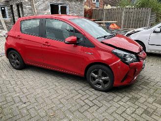 Toyota Yaris 1.5 Hybrid 5drs picture 30