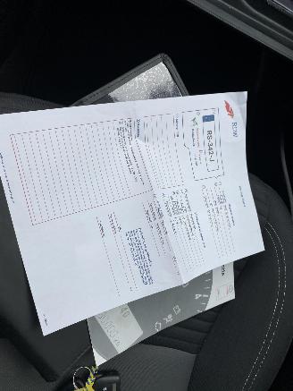 Toyota Yaris Auto is gereserveerd.1.5 Hybrid 5drs VASTE PRIJS. picture 59