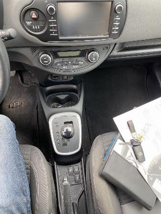 Toyota Yaris Auto is gereserveerd.1.5 Hybrid 5drs VASTE PRIJS. picture 57