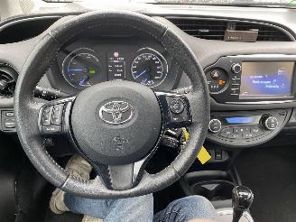 Toyota Yaris Auto is gereserveerd.1.5 Hybrid 5drs VASTE PRIJS. picture 54