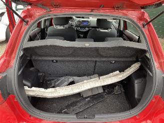 Toyota Yaris Auto is gereserveerd.1.5 Hybrid 5drs VASTE PRIJS. picture 17