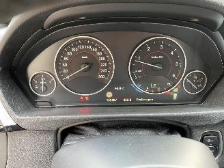 BMW 3-serie 330d xDrive High Executive Touring Pano picture 8