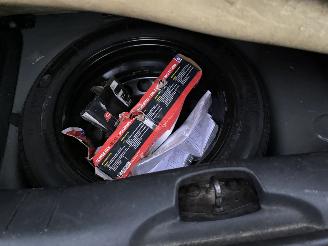 Citroën DS3 e-HDI 1.6 So Chic picture 15