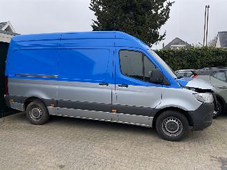 krockskadad bil bedrijf Mercedes Sprinter 3151.9  CDi L2 WB 367 cm Pro HD 2024/5