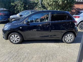 uszkodzony samochody osobowe Peugeot 108 1.0 e-VTi Active 2020/2