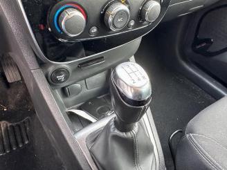 Renault Clio Clio IV (5R), Hatchback 5-drs, 2012 / 2021 0.9 Energy TCE 90 12V picture 16