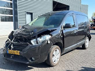 krockskadad bil bedrijf Dacia Dokker 1.5 dCi 90 Bestel  Diesel 1.461cc 66kW (90pk) FWD 2018/6