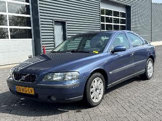 krockskadad bil auto Volvo S-60 2.4 20V 140 Sedan 4Dr Benzine 2.435cc 103kW (140pk) 2003/9