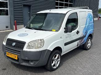 krockskadad bil bedrijf Fiat Doblo 1.3 D 16V Multijet Bestel  Diesel 1.248cc 55kW (75pk) FWD 2007/3