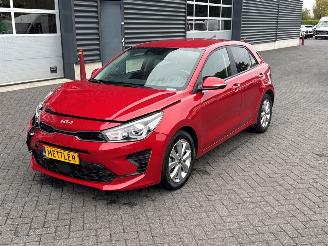 skadebil auto Kia Rio 1.0i T-GDi 100 /  automaat 2022/11