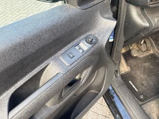 Peugeot Partner 1.5 BlueHDi 75 Bestel  Diesel 1.499cc 55kW picture 16