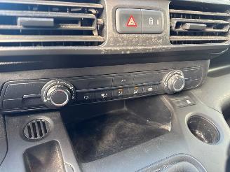 Peugeot Partner 1.5 BlueHDi 75 Bestel  Diesel 1.499cc 55kW picture 21