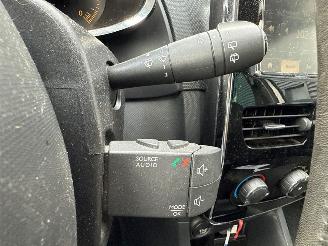 Renault Clio 0.9 Energy TCE 12V Combi/o 4Dr Benzine 898cc 66kW (90pk) picture 20