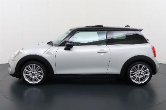 Mini Cooper S 2.0 16V Cooper S Hatchback 2Dr Benzine 1.998cc 141kW (192pk) FWD picture 2