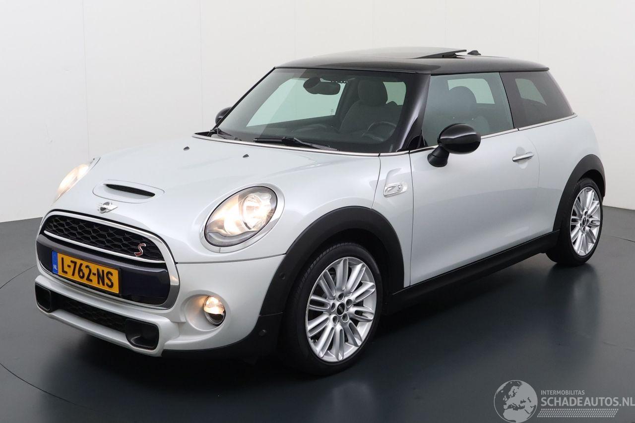 Mini Cooper S 2.0 16V Cooper S Hatchback 2Dr Benzine 1.998cc 141kW (192pk) FWD