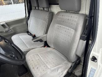 Volkswagen Transporter 2.5 TDI Bestel  Diesel 2.461cc 75kW (102pk) FWD picture 10