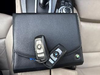 BMW 5-serie 523i 24V Sedan 4Dr Benzine 2.979cc 150kW (204pk) RWD picture 24