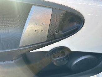 Toyota Aygo 1.0 12V VVT-i Hatchback  Benzine 998cc 50kW (68pk) FWD picture 17