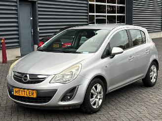 skadebil auto Opel Corsa 1.2 16V Hatchback  Benzine 1.229cc 63kW (86pk) FWD 2011/5