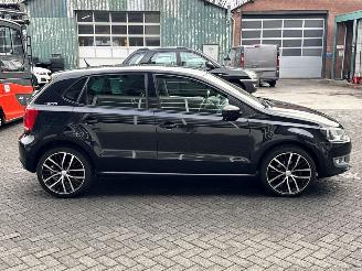 Volkswagen Polo 1.2 TSI Hatchback  Benzine 1.197cc 77kW (105pk) FWD picture 6