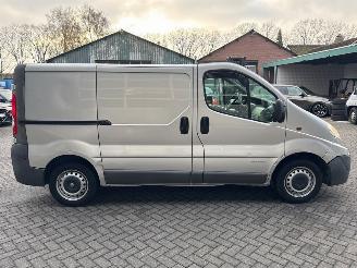 Renault Trafic 1.9 dCi 100 16V Bestel  Diesel 1.870cc 74kW (101pk) FWD picture 6