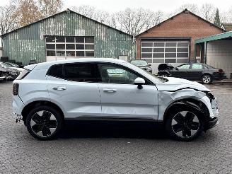 Volvo EX30 Single Motor Extended Range 69 kWh SUV  Elektrisch  200kW (272pk) RWD picture 6