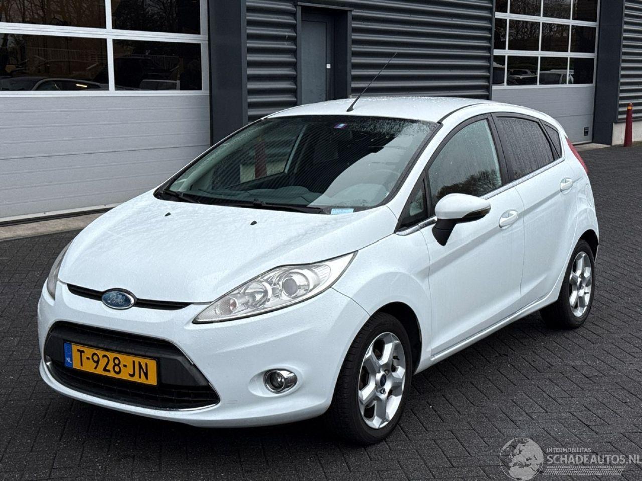 Ford Focus 1.4 16V Hatchback  Benzine 1.388cc 71kW (97pk) FWD