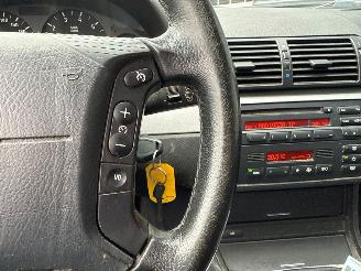 BMW 3-serie 318i 16V Combi/o  Benzine 1.995cc 105kW (143pk) RWD picture 16