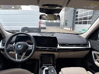 BMW iX1 XDrive30  67 kWh, camera, navigatie, trekhaak picture 12