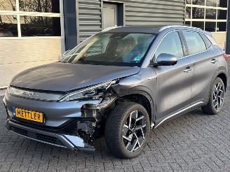 damaged passenger cars BYD Atto 3 60kWh SUV  Elektrisch  150kW (204pk) FWD 2023/7