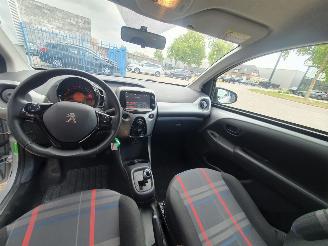 Peugeot 108 1.0 AUTOMAAT picture 16