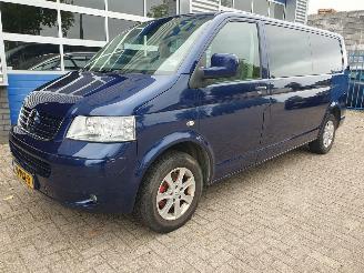 krockskadad bil auto Volkswagen Transporter 2.5 TDI 340 Comfortline DC 2007/1