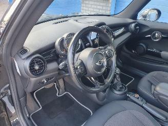 Mini One 1.2 One Business Automaat picture 13