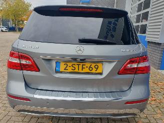 Mercedes ML 350 Bluetec automaat picture 5