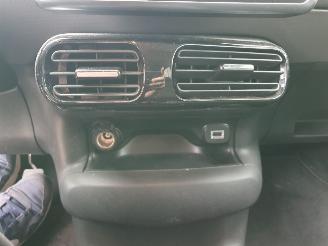 Citroën C4 cactus 1.6 BlueHDi Business picture 21