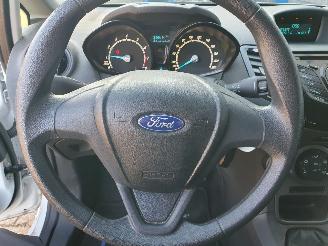 Ford Fiesta 1.25 picture 17