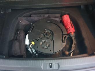 Volkswagen Golf 1.4 TSI ACT Connected Series picture 27