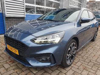 Coche accidentado Ford Focus 1.0 EcoBoost Hybrid ST Line X Business 2020/10