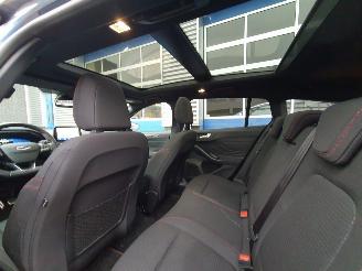 Ford Focus 1.0 EcoBoost Hybrid ST Line X Business picture 30