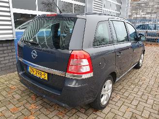 Opel Zafira 1.6 Cosmo 7 Persoons picture 5